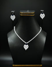 Midnight Flora Jewelry Set