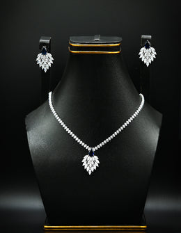 Midnight Flora Jewelry Set